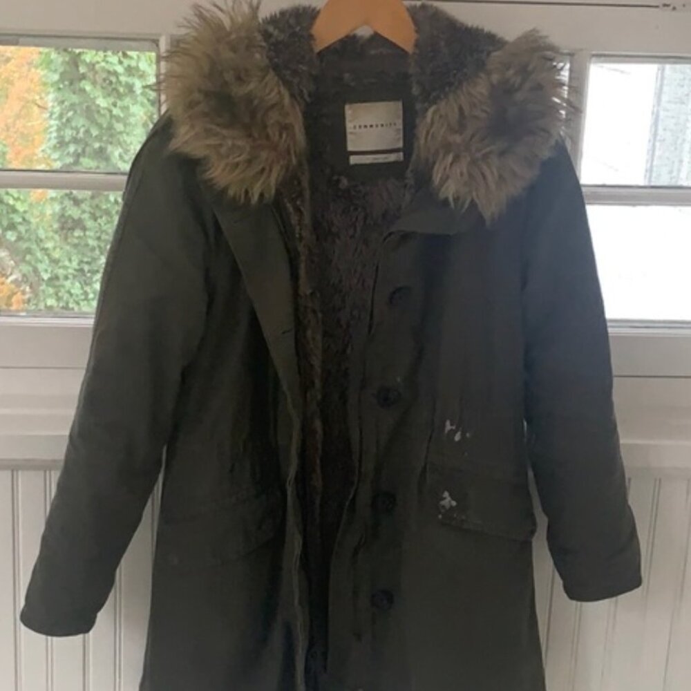 Aritzia Community Faux Fur Lined Green Parka xs